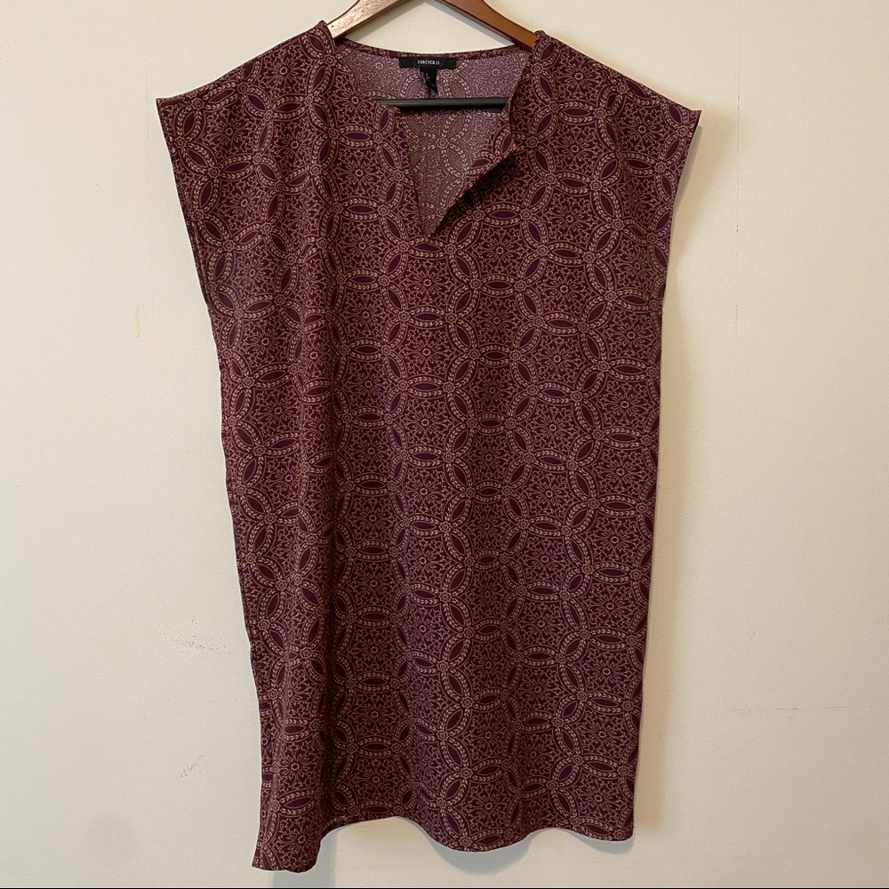 Forever 21 Dress Small Red Maroon Floral Straight Shift Sleeveless V Neck